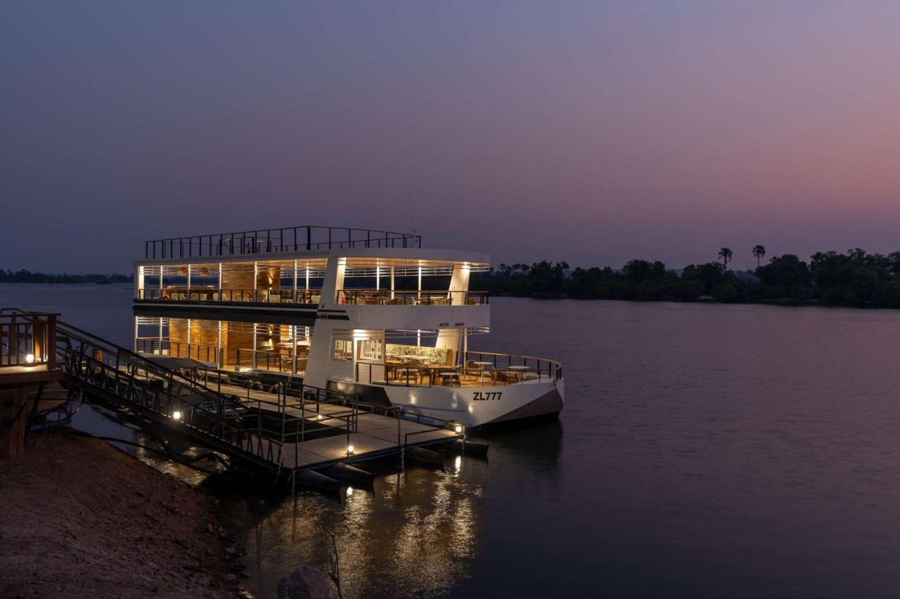 Radisson Blu Mosi-Oa-Tunya Livingstone Resort מראה חיצוני תמונה