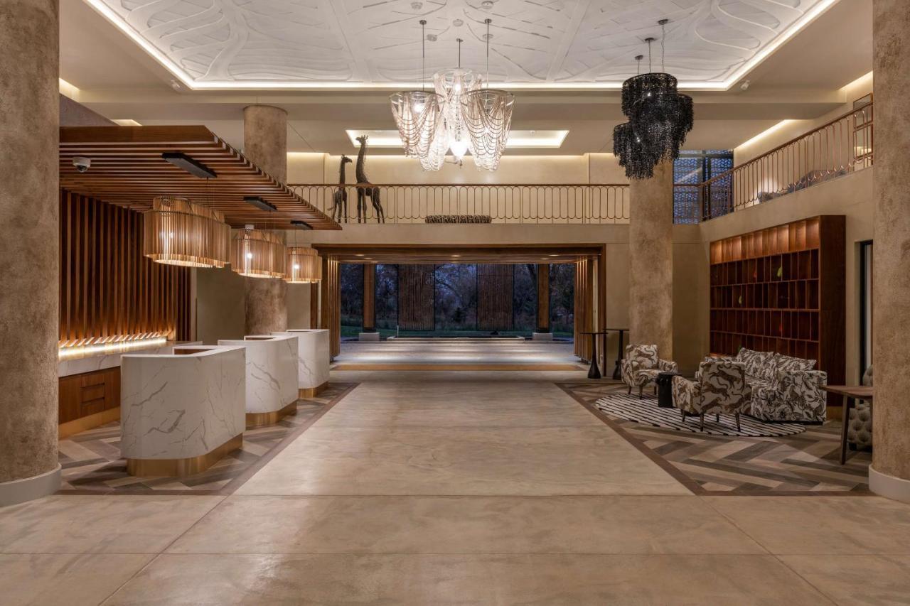 Radisson Blu Mosi-Oa-Tunya Livingstone Resort מראה חיצוני תמונה